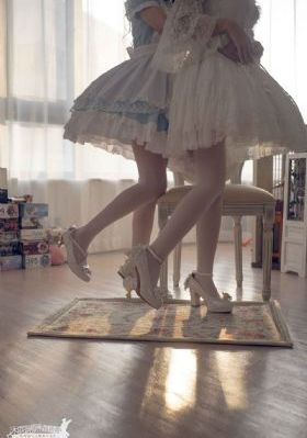 国产精品亚洲片久久久_DVD免费观看超清