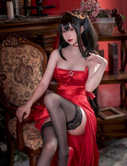 欧美女头像高冷长发_HD电影免费在线