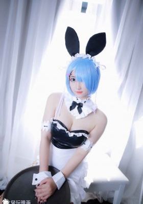 新款奔驰320越野车报价国产_DVD在线观看视频