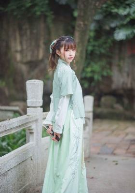 国产乱人伦av在线无码_超清高清视频播放