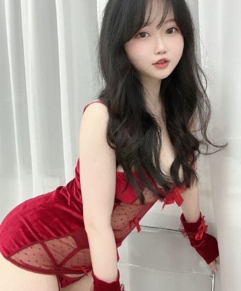 尤物在线精品一区二区_完整无删减版