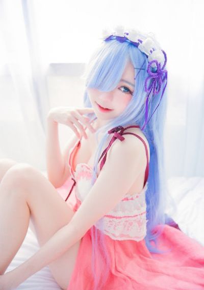 日韩三级制服丝袜_超清在线播放