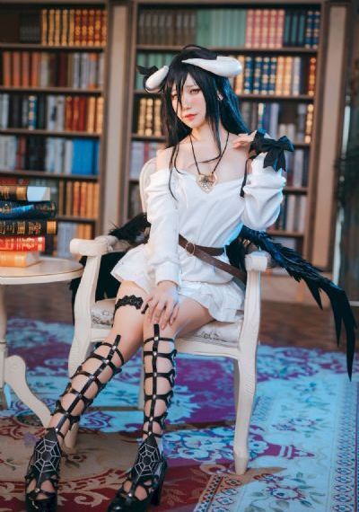 制服丝袜另类国产精品_1080P全集免费观看
