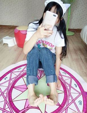 欧美丝袜色老婆15p_BD英语免费在线观看