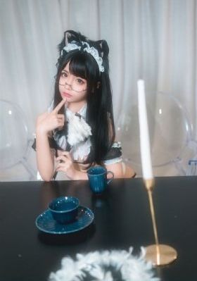 香港古装视频女成人_吉吉电影在线观看